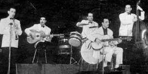 Django Reinhardt - 1940 - Le new quintet 1940 - Le new quintet : Hubert Rostaing, Joseph Reinhardt, Pierre Fouad, Django Reinhardt, Francis Luca