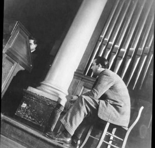 Django Reinhardt avec Gerard Leveque - messe 1944 - Photos Django JMP Messe Gerard Leveque