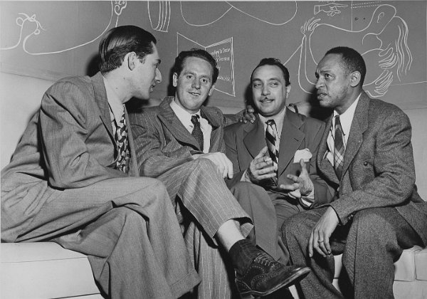 1946-12-19 - Django Reinhardt - USA Cafe Society Uptown NYC