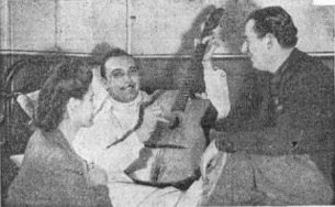 Django Reinhardt - Stéphane Grappelli, beryl davis - Londres Beryl Davis, Django Reinhardt, Stéphane Grappelli - with the said Petite Bouche at the French Hospital - 09-03-1946