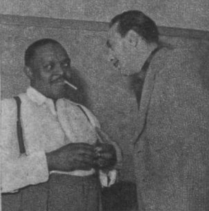 Django Reinhardt et Rex Stewart Rex Stewart and Django Reinhardt in Claudine, 31 décembre 1947