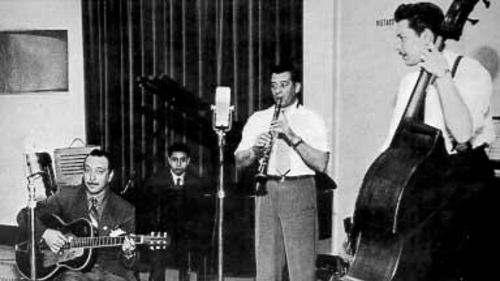 Django Reinhardt - Andre Ekyan Rome 1950 Django Reinhardt, Ralph Schecroun, Andre Ekyan, Alf Masselier - RAI Studio, Rome 1950