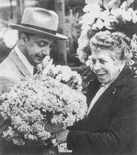 Django Reinhardt - bouquet de fleurs Django bouquet de fleurs